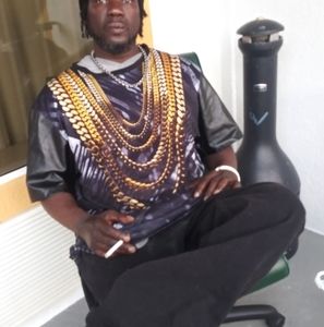 Meet your Posher, Lamont